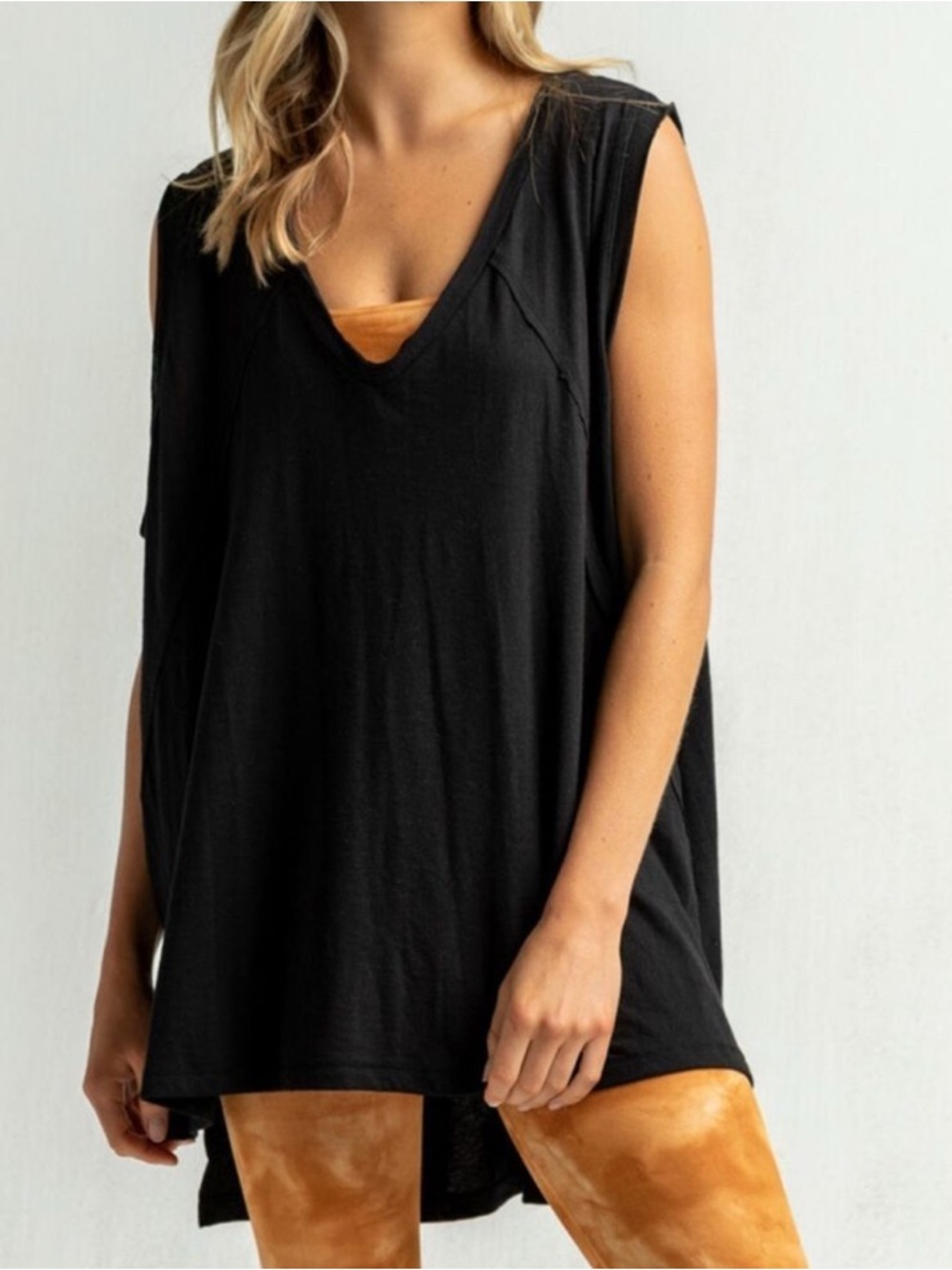 Free People City Vibes -Brand New With Tags.. this amazing top has pockets - Picture 4 of 7